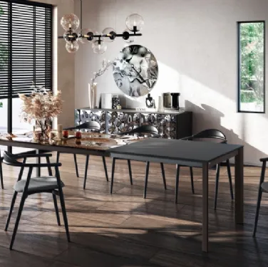 Tavolo Cosmic in gres porcellanato di Scavolini