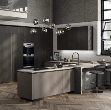 Cucina Moderna Liberamente in Biomalta Argilla Agra e Rovere Carbone di Scavolini